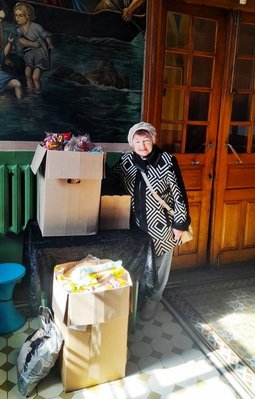 Духовенство та парафіяни Свято-Миколаївського собору м. Бердичева передали благодійну допомогу Союзу людей з інвалідністю