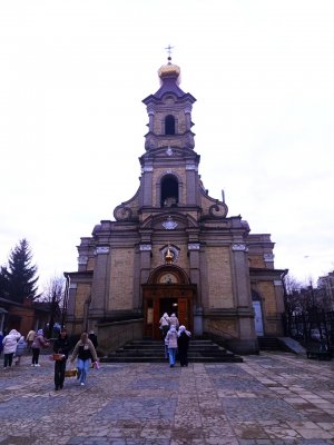 ������������ �������� �������...�: ��������� ����������� � �����-������������� ����� �. ���������